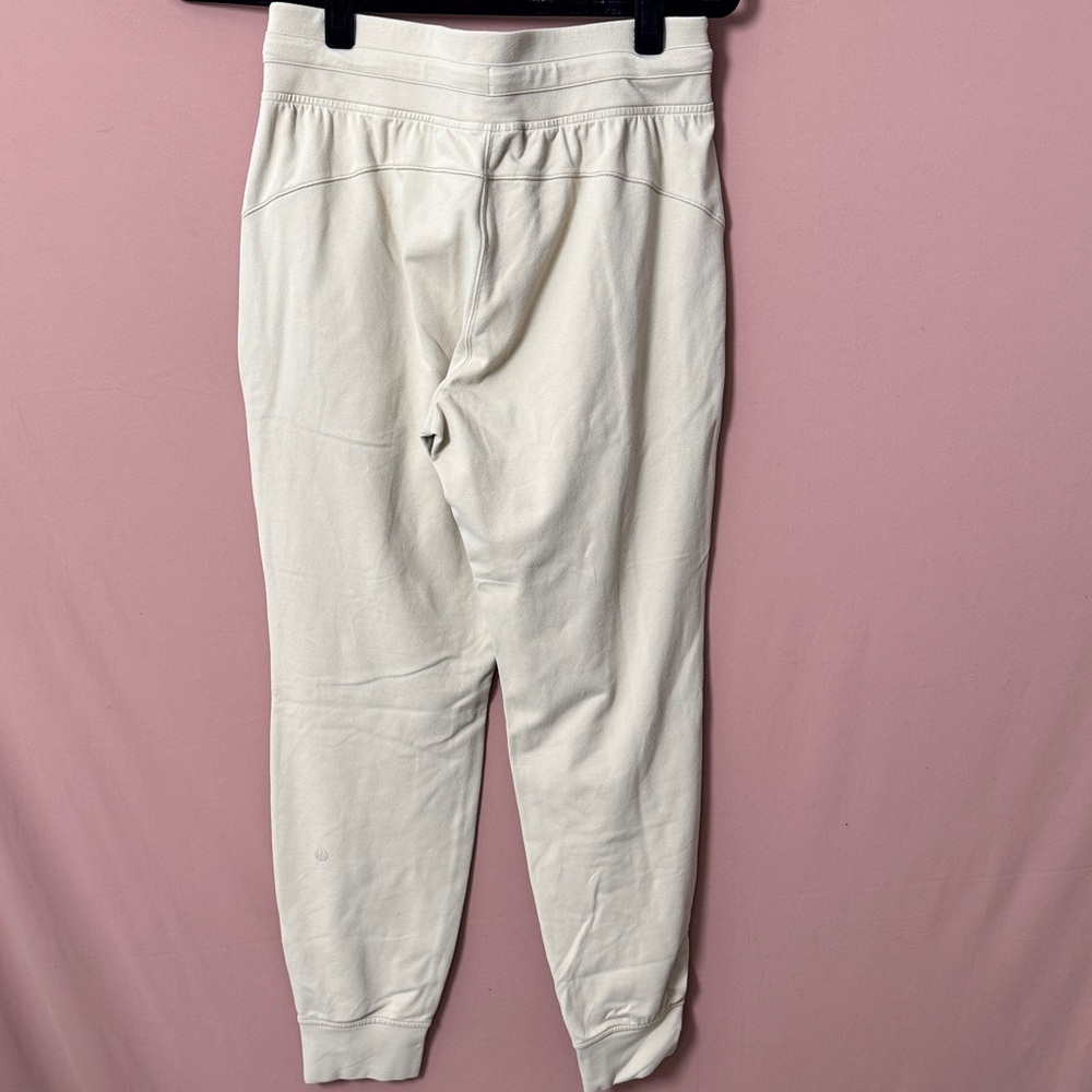 Lululemon Athletica Tan Jogger Pants - Picture 4 of 5